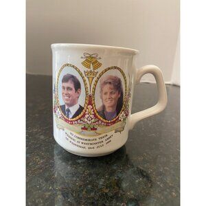 Crown Windsor Commemorative Wedding Mug, Prince Andrew and Sarah, 7/23/86, Engla